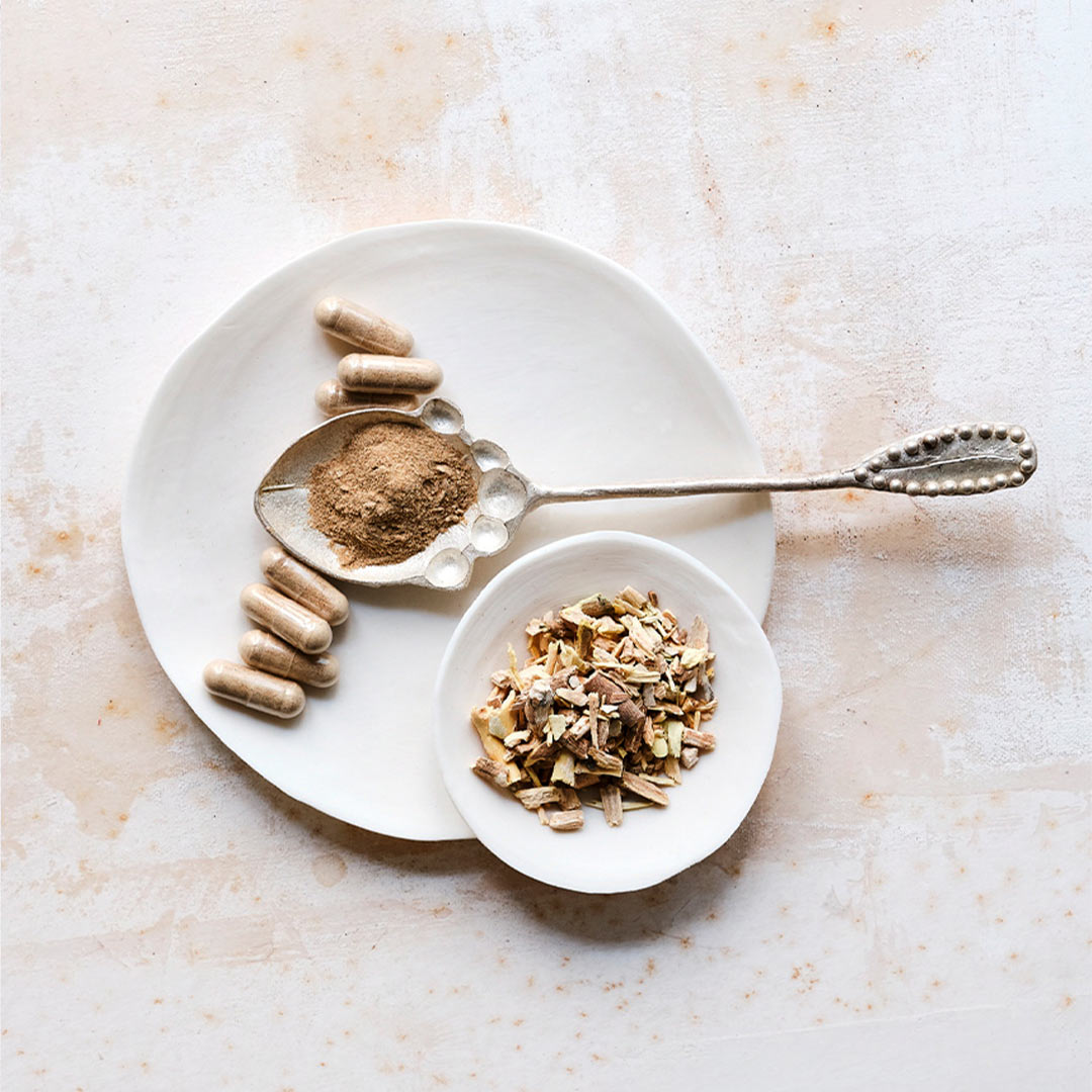 Ashwagandha Kapseln – 60 Stück mit 500 mg Bio-KSM-66® Ashwagandha-Extrakt pro Kapsel, ausschließlich aus der Wurzel gewonnen, vegan, frei von Laktose, Gluten, Farbstoffen und Gelatine, im Braunglasfläschchen mit Schraubverschluss“