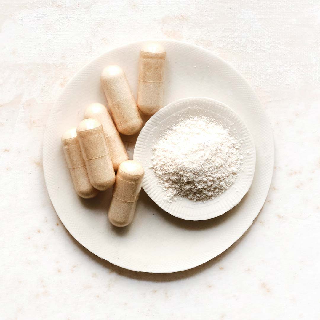 Herpinator intern Kapseln – 60 Stück zur gezielten Unterstützung bei Herpes; enthalten L-Lysin, Vitamin C, Vitamin E, Zink und Selen zur Stärkung des Immunsystems und zum Schutz der Lippen von innen; vegan, frei von Laktose, Gluten, Farbstoffen und Gelatine; im Braunglasfläschchen mit Schraubverschluss